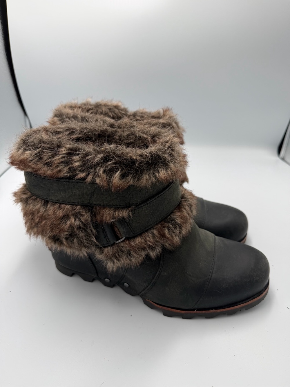 Sorel Joan of Arctic Wedge Ankle Boots | Brown/Leather/Faux Fur | Women's 9.5